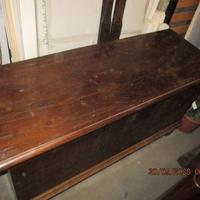 Cassapanca in noce primi 800