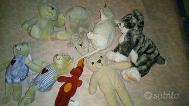 Vari peluche Ikea