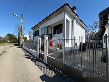 VILLA SINGOLA A TORLINO VIMERCATI