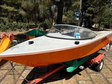 Barca 4 metri con Motore e Carrello