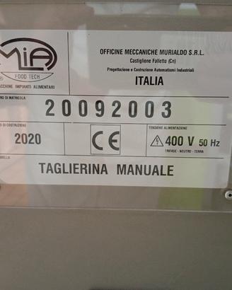 Taglierina per torrone