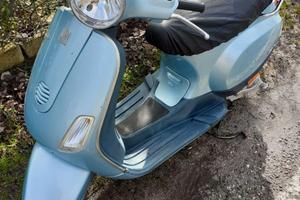 Vespa 50