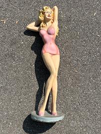 Statua vintage pin up resina