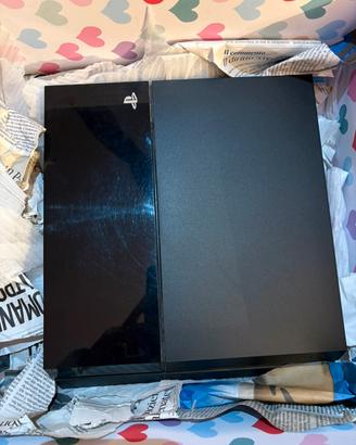PLAYSTATION 4 + 2 JOYSTICK + GIOCHI