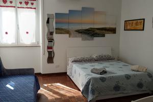 Monolocale pieno centro vasto marina