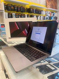 MacBook Po 14" M2 Max 32Gb/1TB