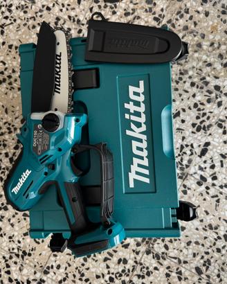 Elettrosega professionale makita