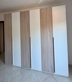 Mobili camera da letto Armadio,comò,comodini,letto