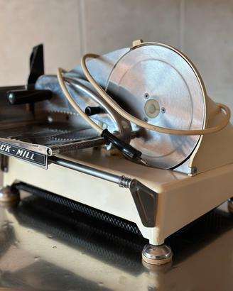 Affettatrice quick mill
