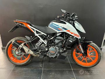 KTM DUKE 125 - ANNO 2023