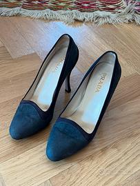 Prada décolleté in camoscio