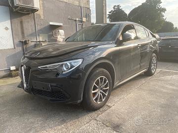ALFA ROMEO STELVIO PER RICAMBI