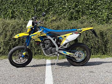 Suzuki Valenti SM 125 - 2020