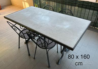Tavolo marmo + 4 sedie ferro battutto
