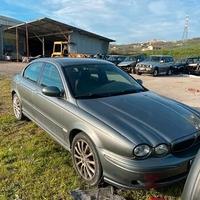 Disponibili ricambi Jaguar X-type.