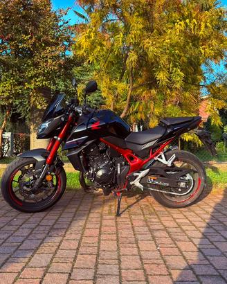 Honda Hornet 750