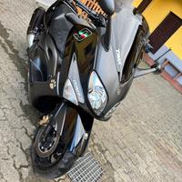 Yamaha tmax 500