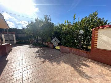 VILLA SINGOLA A NAPOLI