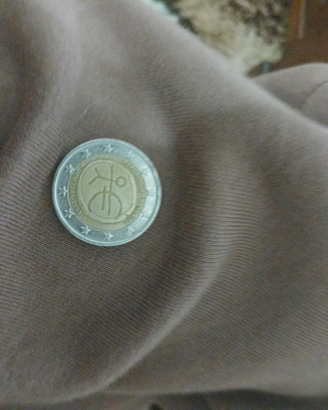 Una moneta