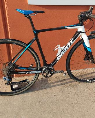 Giant  ciclocross/gravel Cambio elettronico 