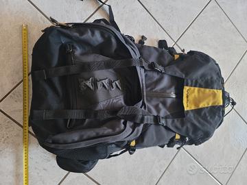 Zaino trekking 70+10 lt