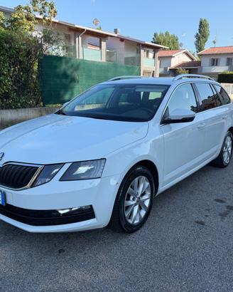 Skoda Octavia 1.4 TSI Wagon Executive G-Tec