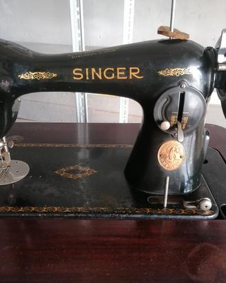 macchina da cucire Singer d'epoca