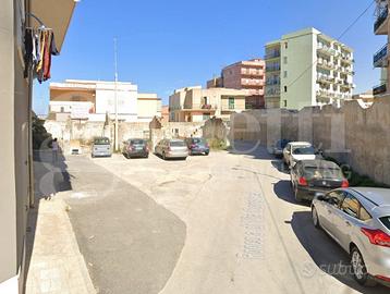 Box/Posto auto Siracusa [sr2025/037VRG]