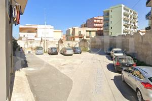 Box/Posto auto Siracusa [sr2025/037VRG]