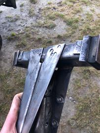 Staffa e collettore ape 50