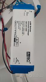 4 alimentatori Atec led drive 