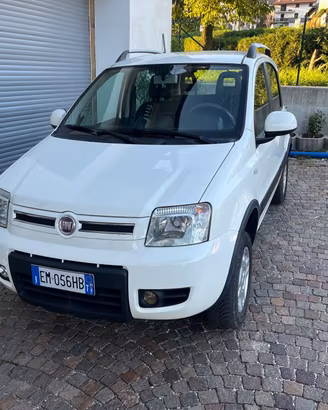 Fiat Panda 1.3 MJT 16V DPF 4x4 Climbing