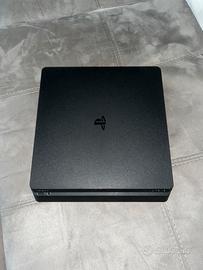 ps4 slim 500gb (da pulire) 120€ trattabili