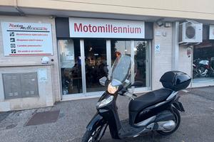 Honda SH 300