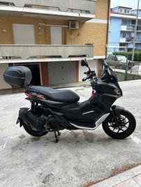 APRILIA SR GT 125 (2025)