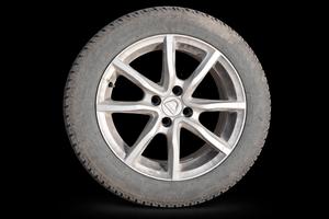 set 4 pneumatici con annessi cerchi in lega 