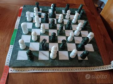 Scacchi in marmo Marble Chess Set