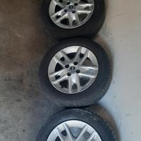4 cerchi con gomme 185/60/R14