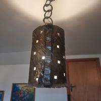 due lampadari in ferro battuto