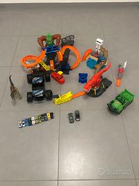 3 Piste Hot Wheels + giochi vari