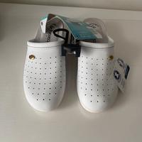 Ciabatte antiscivolo in pelle Defonseca