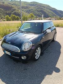 Mini Cooper 1600 cc