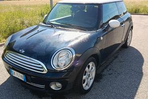 Mini Cooper 1600 cc