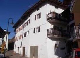 Immobile in asta di 309 m² con 4 locali e box auto