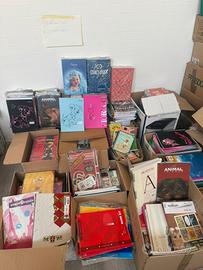 Quaderni raccoglitori cartelline tutto per scuola