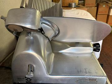 Affettatrice OMAS MB 250
