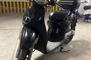 Aprilia Scarabeo 50 2T STREET