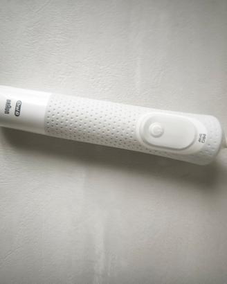 spazzolino elettrico Oral-B 