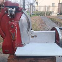 Affettatrice a volano Vittoria mpm