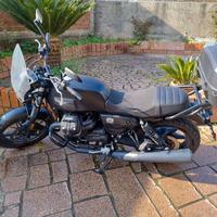 Moto Guzzi V7 Stone IV